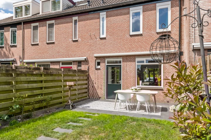 Foto 33 van Bernhardlaan 16