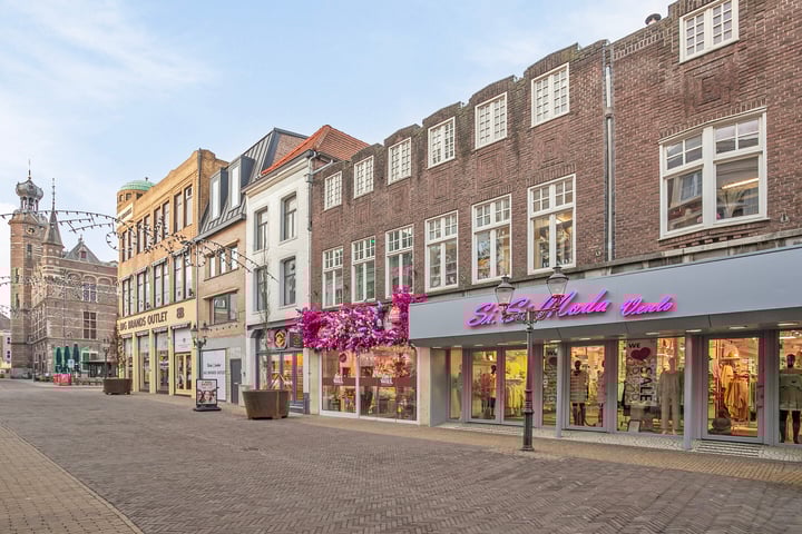 Lomstraat 9, Venlo