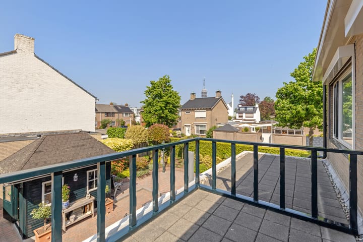 Foto 30 van Valeriuslaan 15