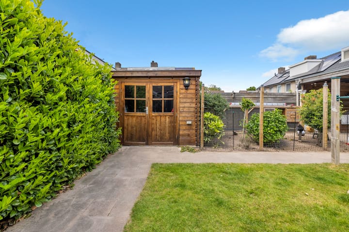 Foto 42 van Vincent van Goghlaan 8