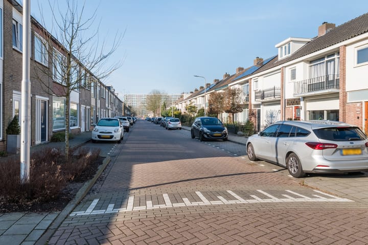 Foto 25 van Montfortanenlaan 15