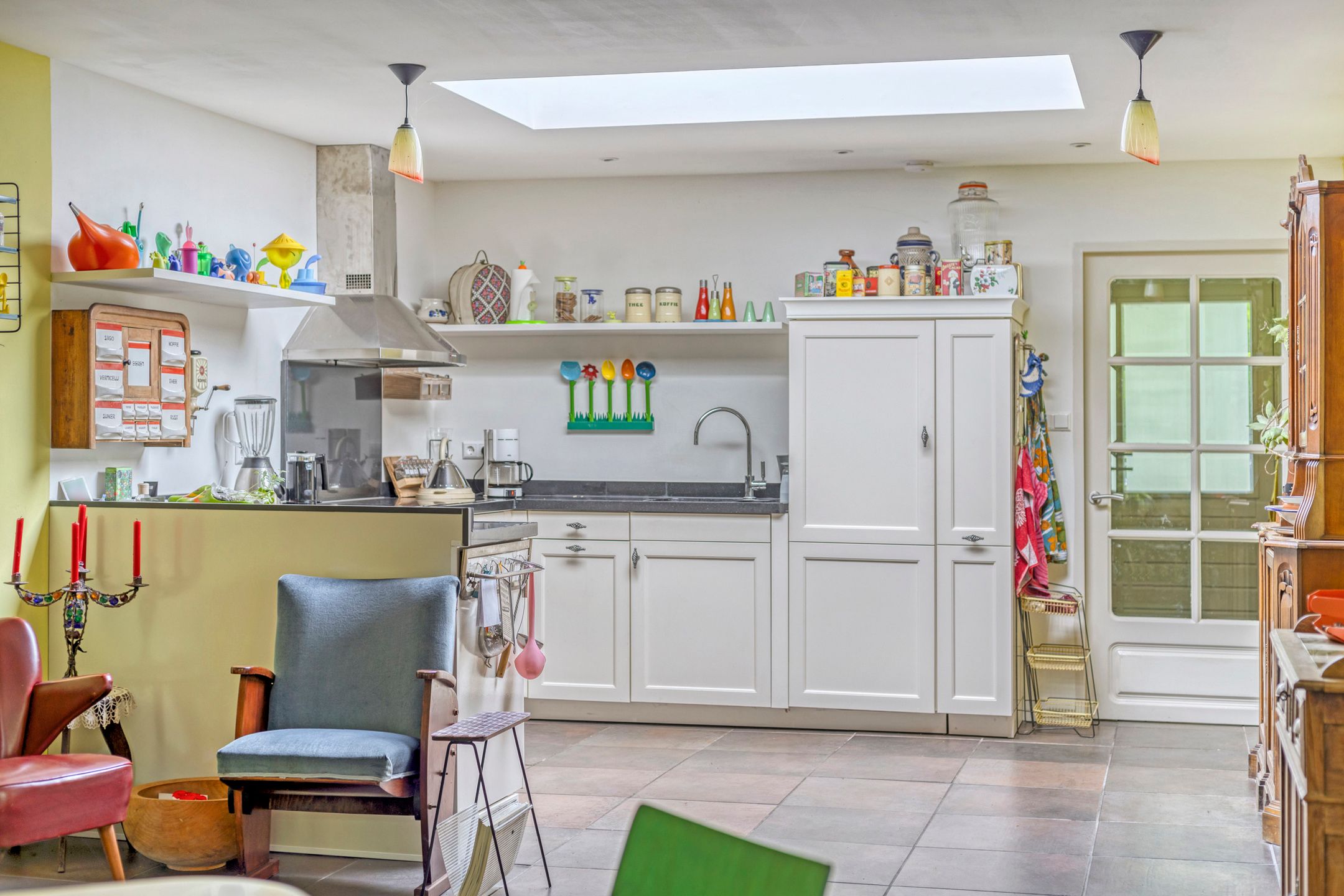 Photo 3 of Grove Den 4