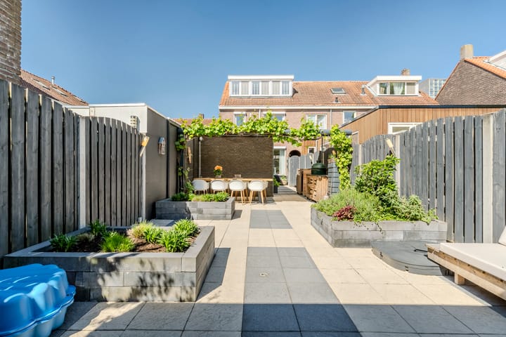 Photo 34 of Eikstraat 52