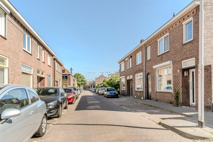 Photo 44 of Eikstraat 52