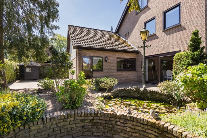 Photo 33 of Molenkolkweg 8