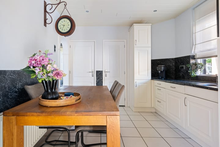 Foto 20 van Karolinastraat 18