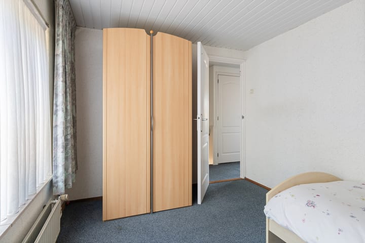 Foto 32 van Karolinastraat 18