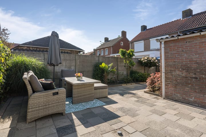 Foto 48 van Karolinastraat 18