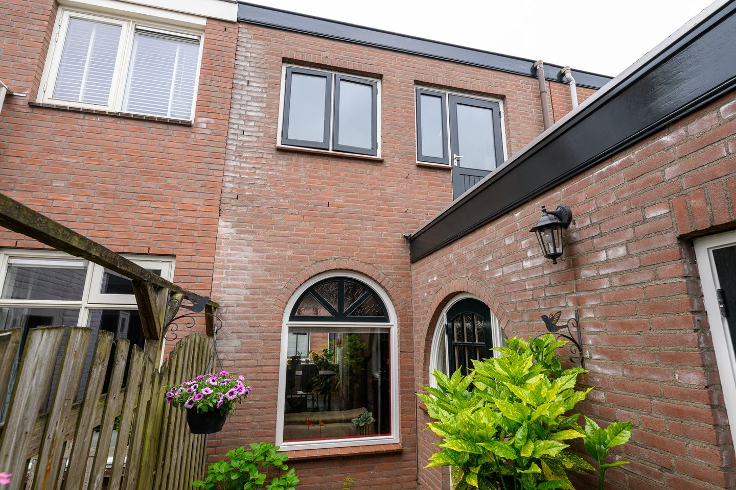 Foto 14 van Bloemstraat 10