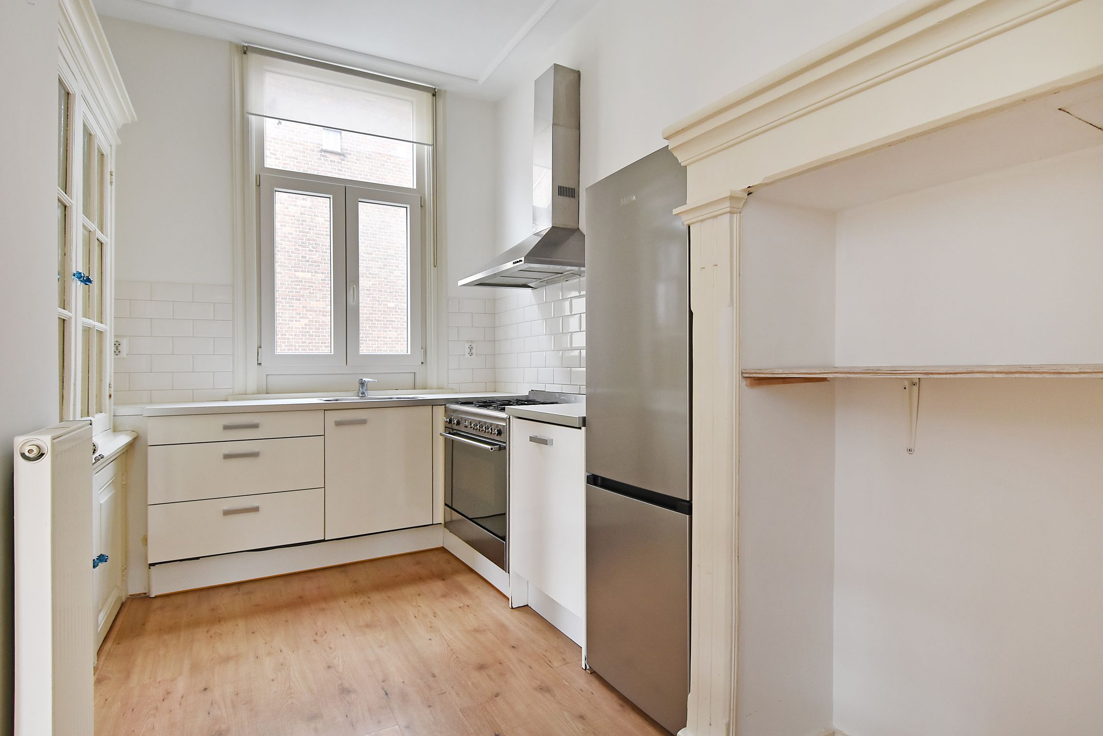 Photo 12 of Groot Hertoginnelaan 198