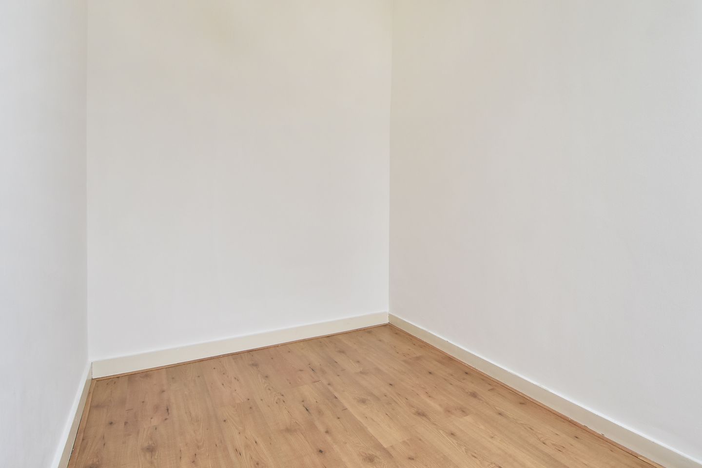 Photo 19 of Groot Hertoginnelaan 198