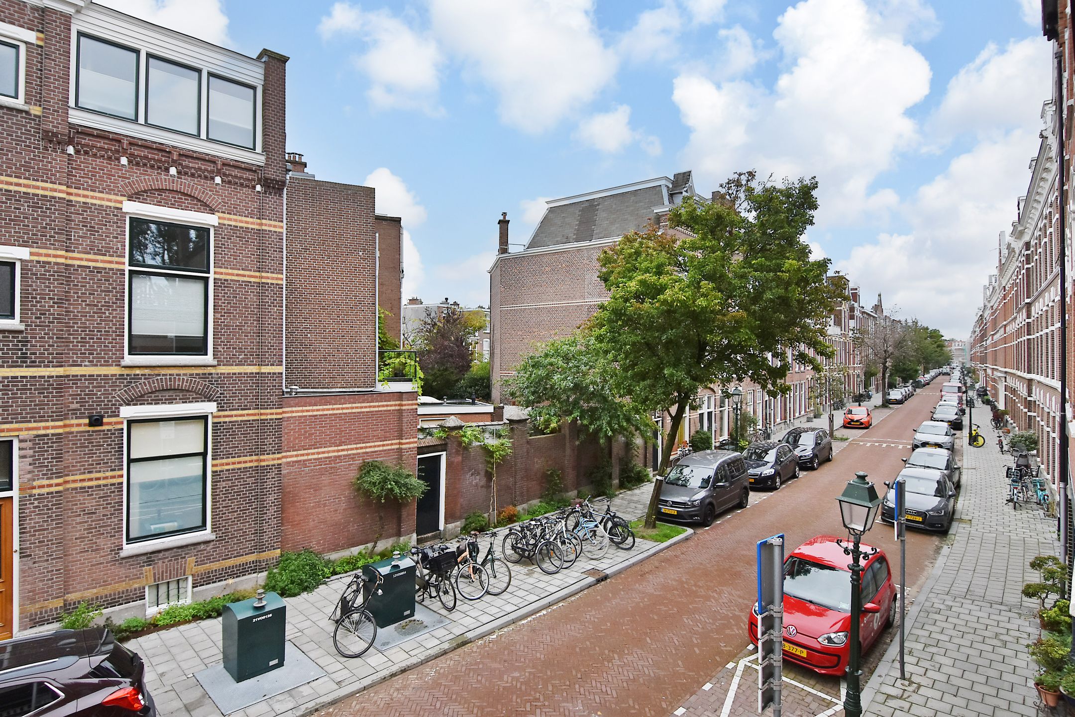 Photo 24 of Groot Hertoginnelaan 198