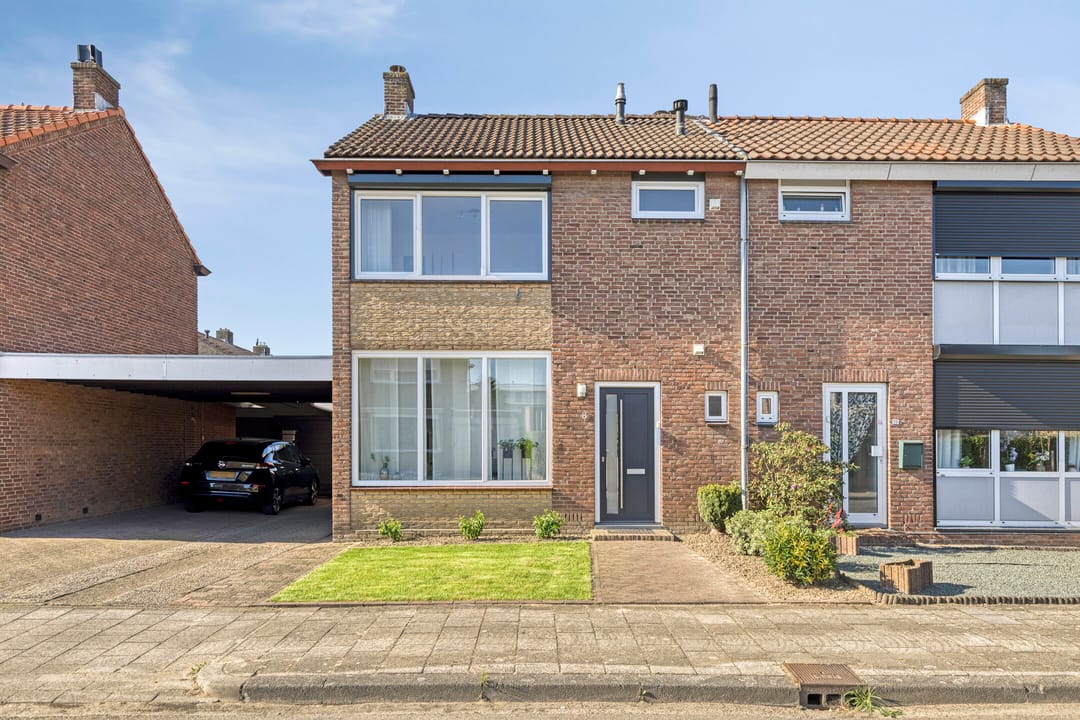 Photo 1 of Ledderkenstraat 8