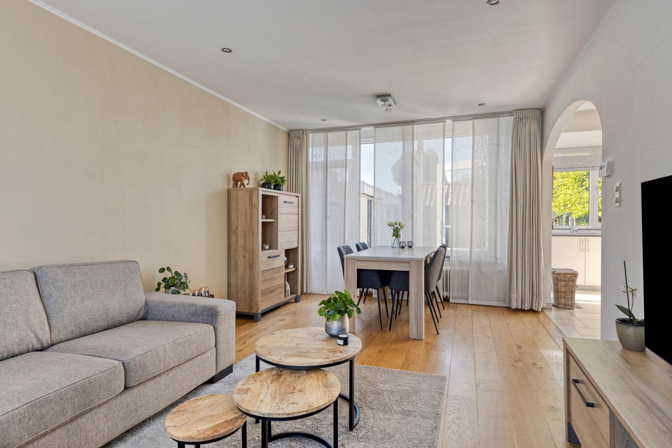 Photo 3 of Ledderkenstraat 8