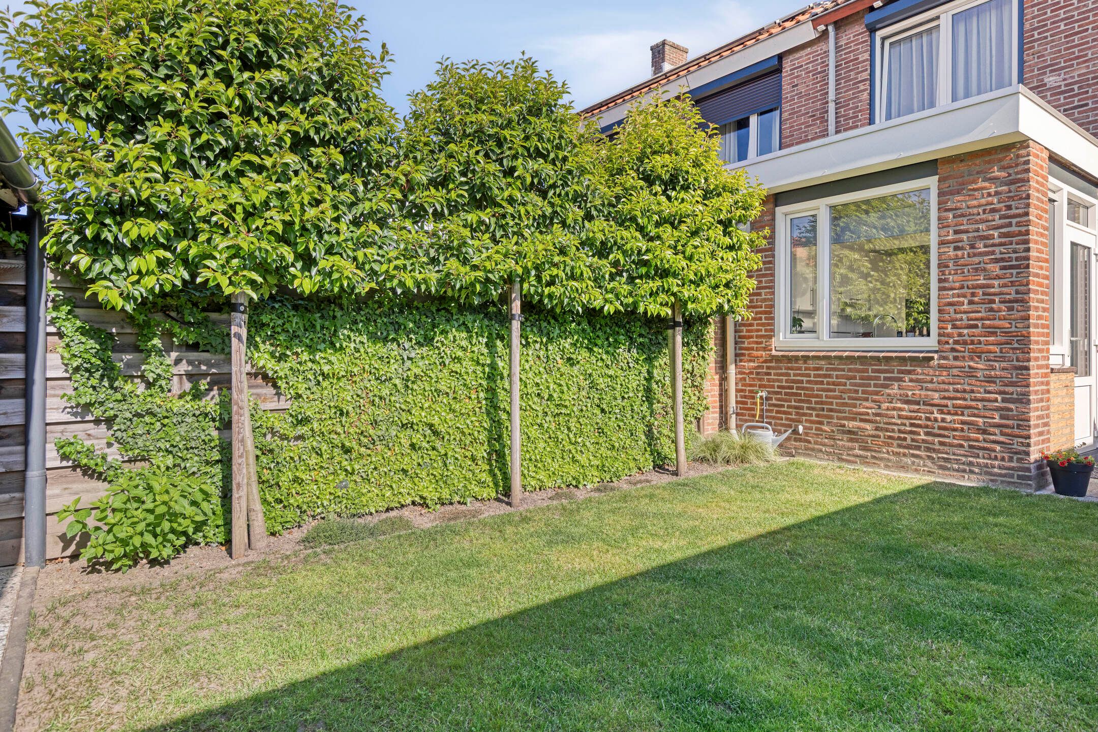 Photo 18 of Ledderkenstraat 8