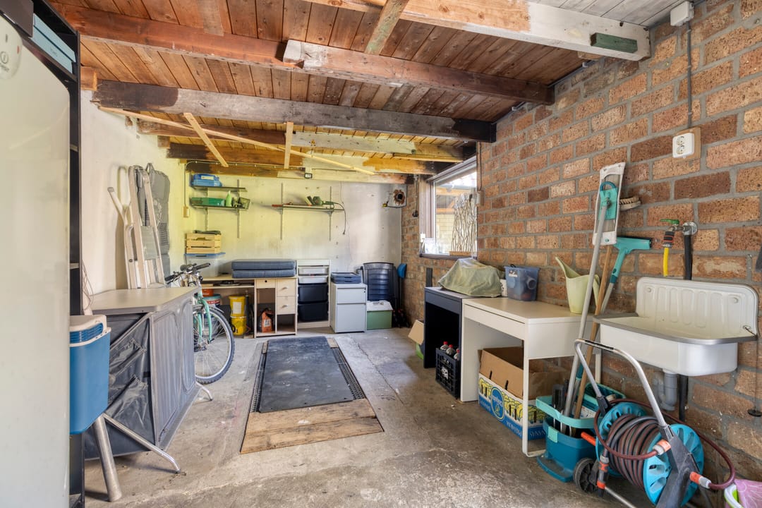 Photo 22 of Ledderkenstraat 8