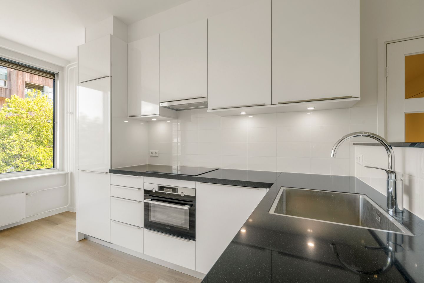 Foto 14 van Willem van Weldammelaan 66