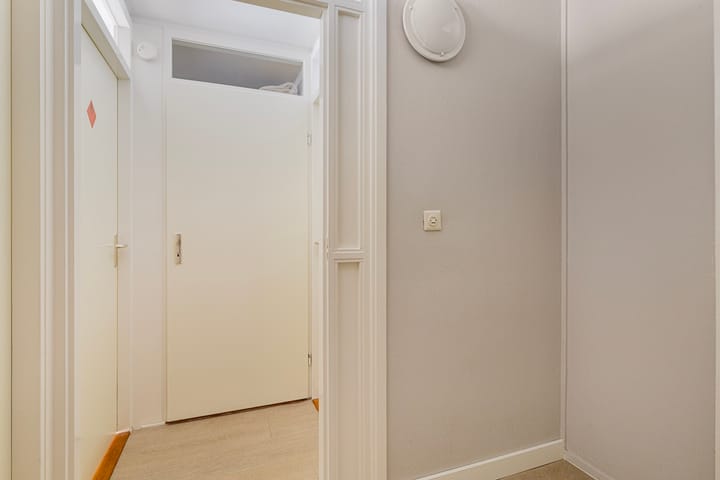 Foto 23 van Saturnus 28