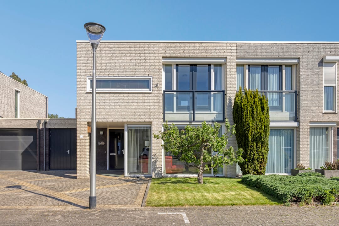 Foto 1 van Slagharenerf 13