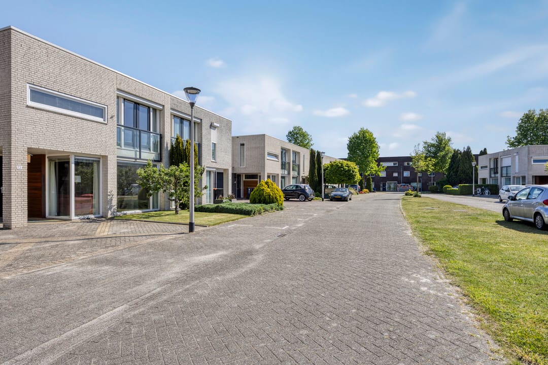 Foto 8 van Slagharenerf 13