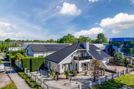 undefined main image