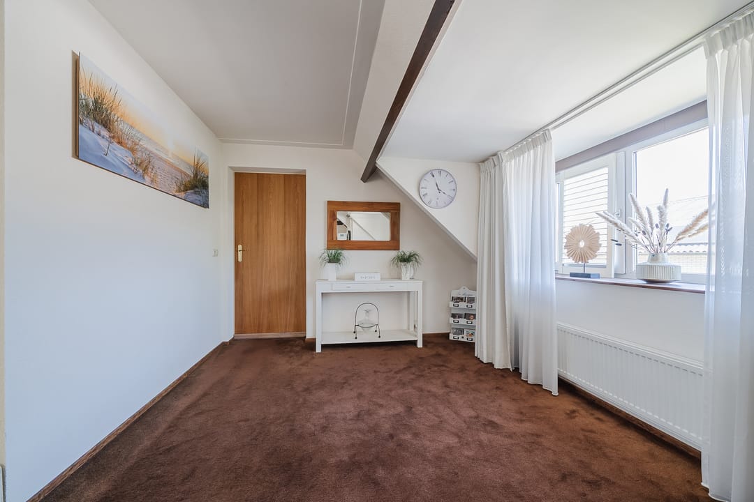 Foto 32 van Witte Paal 149