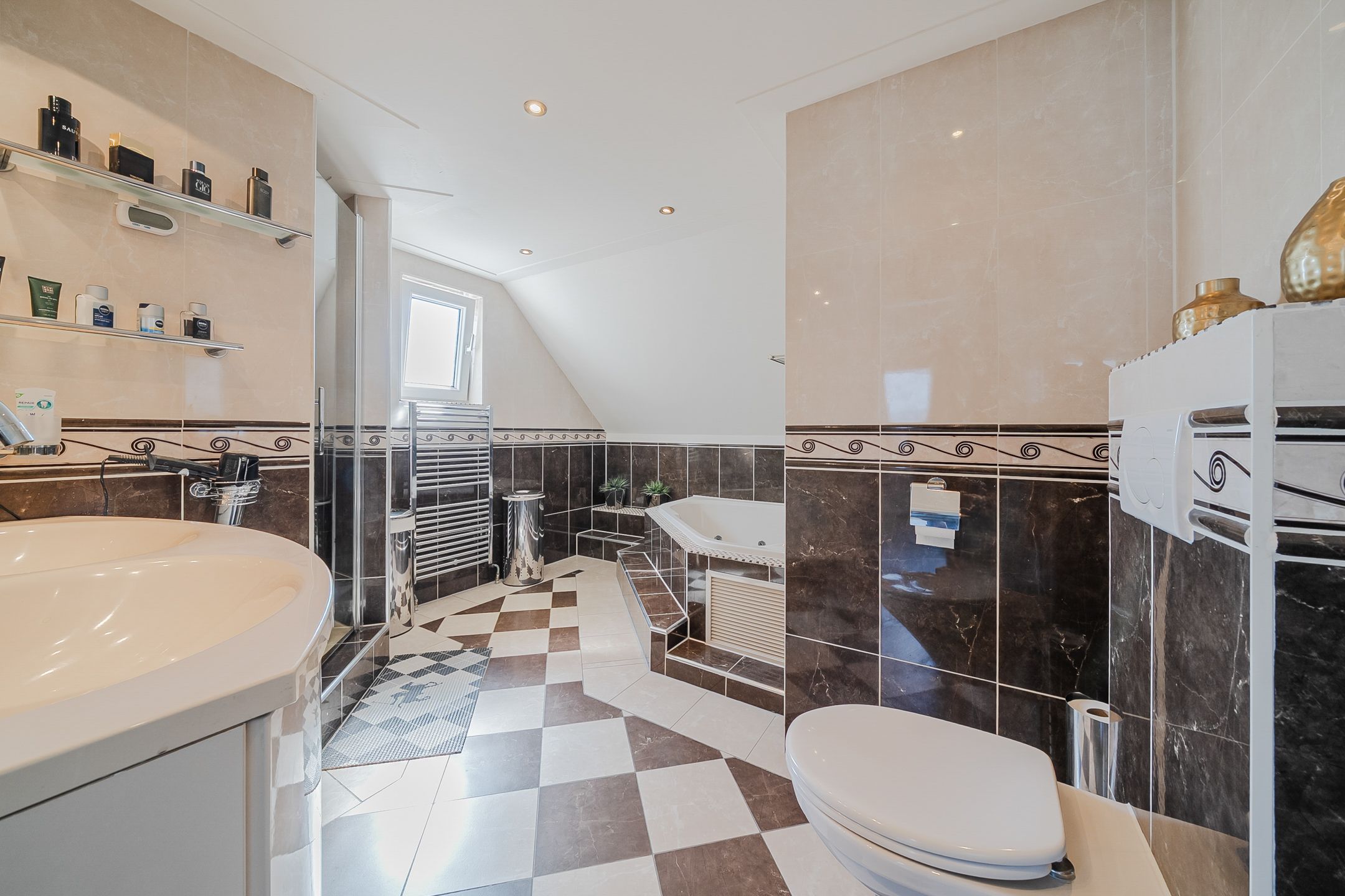 Foto 33 van Witte Paal 149