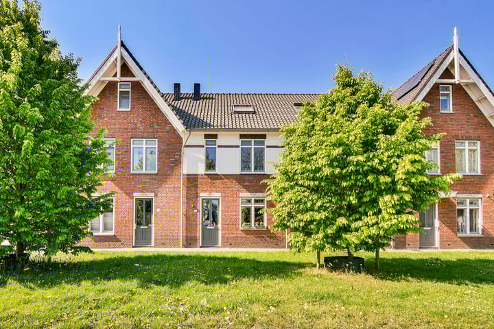 Foto 1 van Achtermeerstraat 4