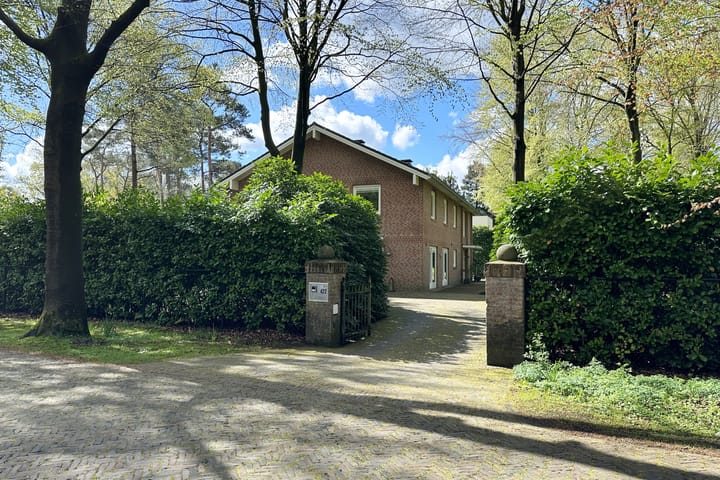 Photo 90 of Soestdijkseweg Noord 422