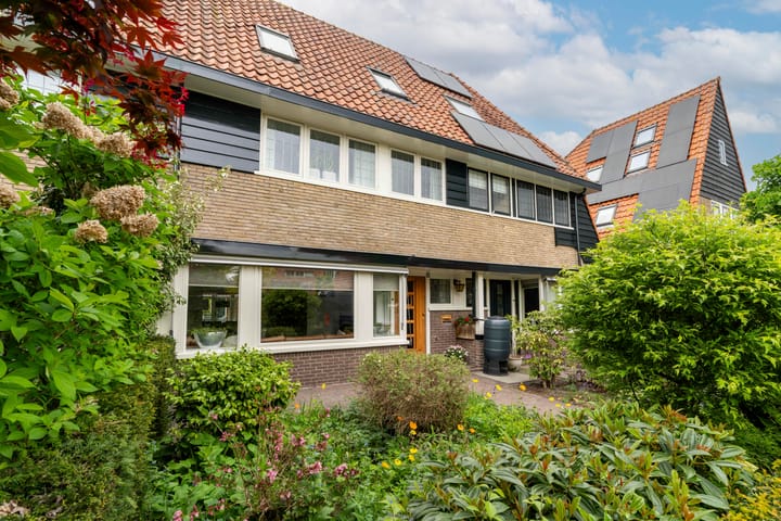 Foto 1 van Lombokstraat 25