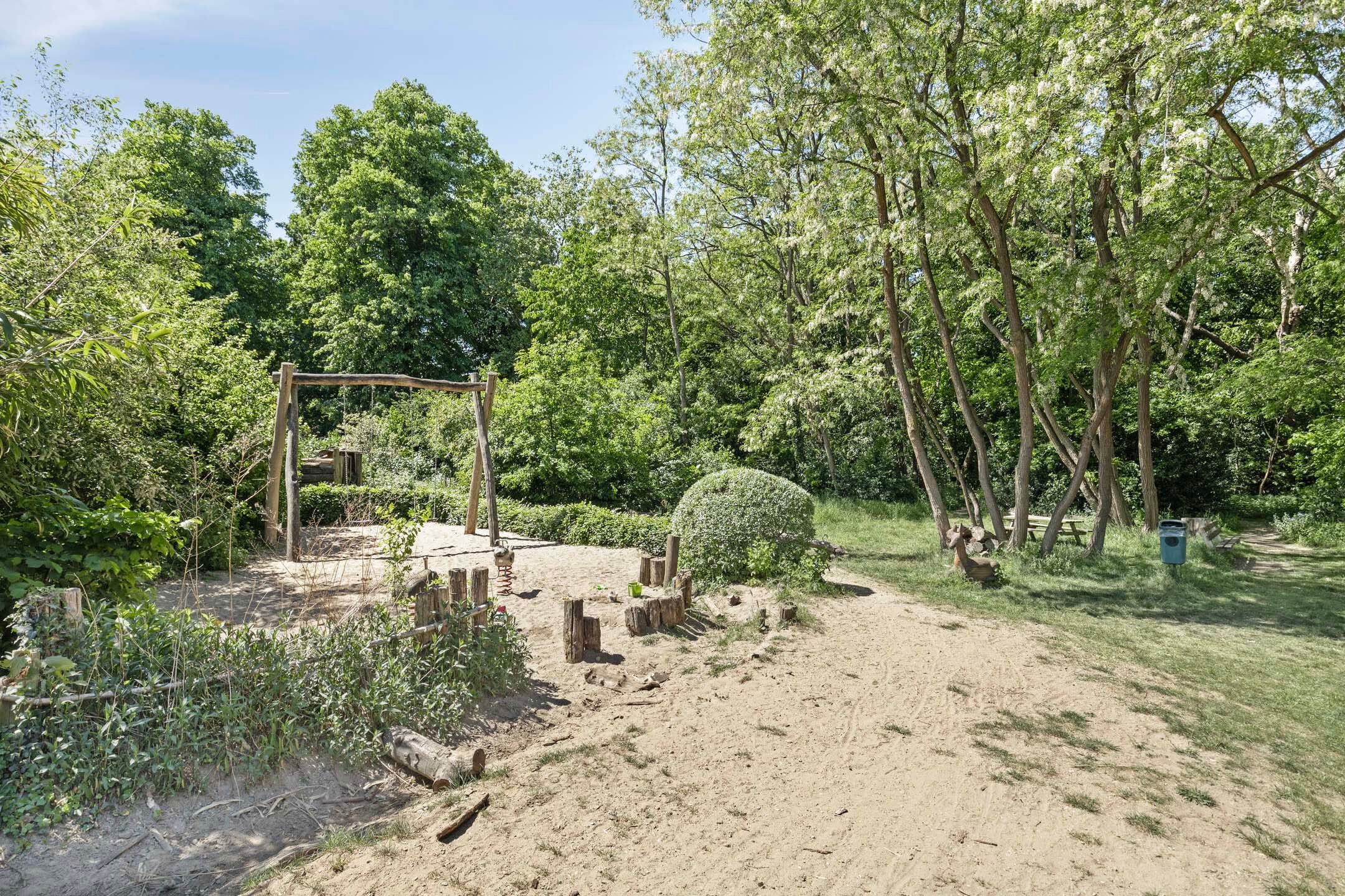 Foto 27 van Hertstraat 19