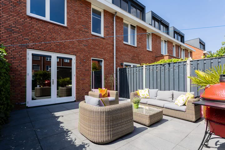 Foto 43 van Hyacinthstraat 227