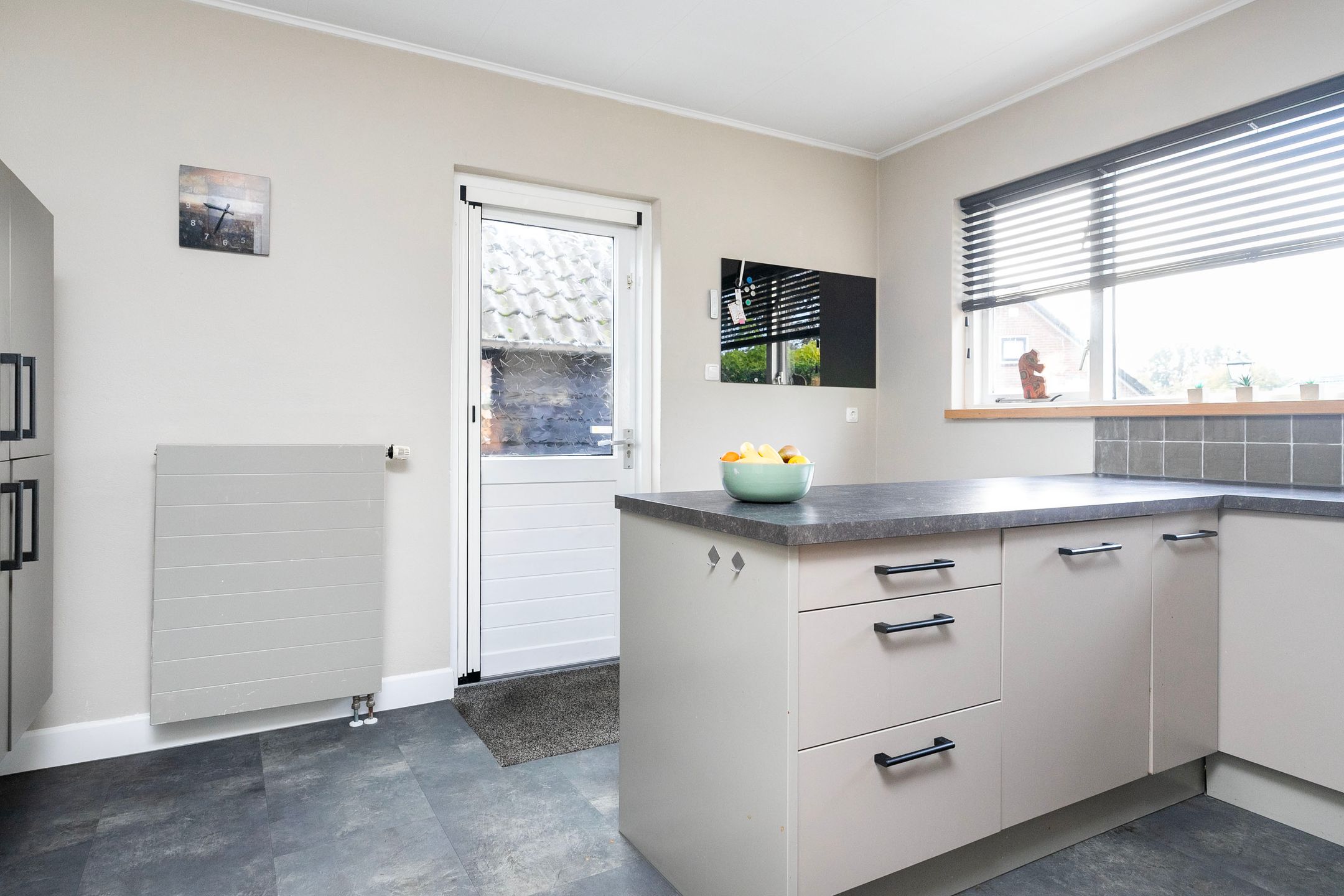 Foto 15 van Hoofdweg 130