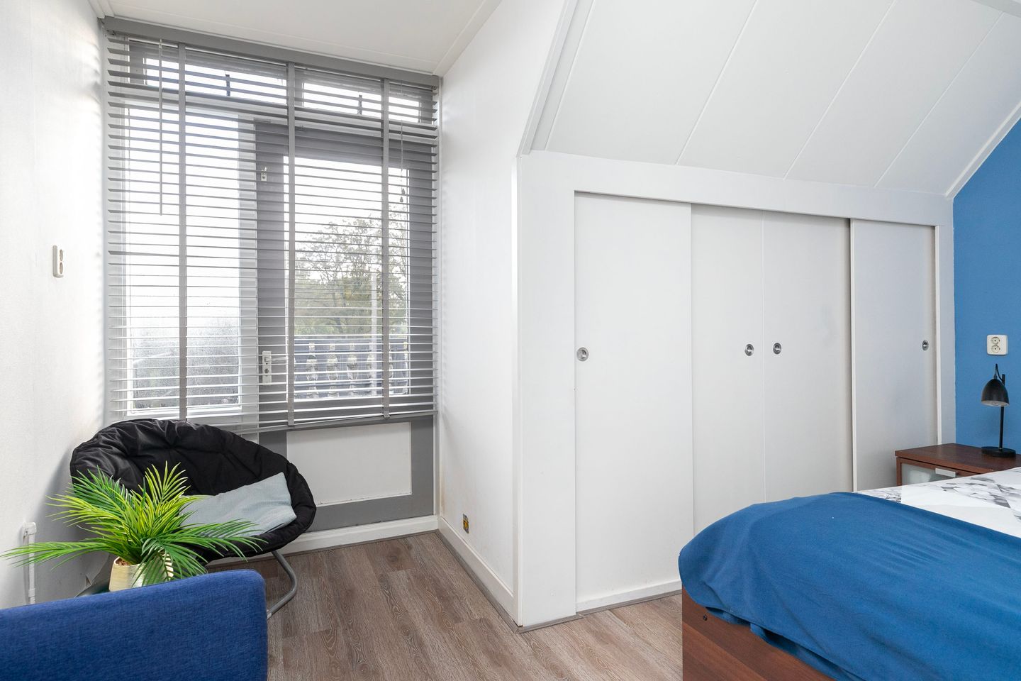 Foto 25 van Hoofdweg 130