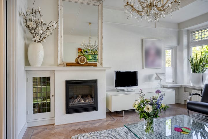 Photo 9 of Gronausestraat 40