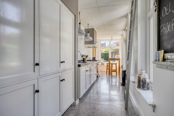 Photo 17 of Gronausestraat 40