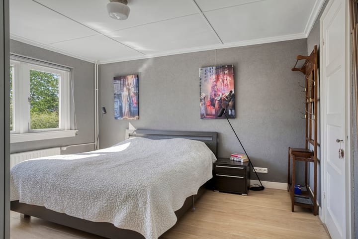 Photo 23 of Gronausestraat 40