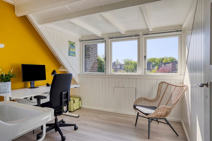 Photo 34 of Gronausestraat 40