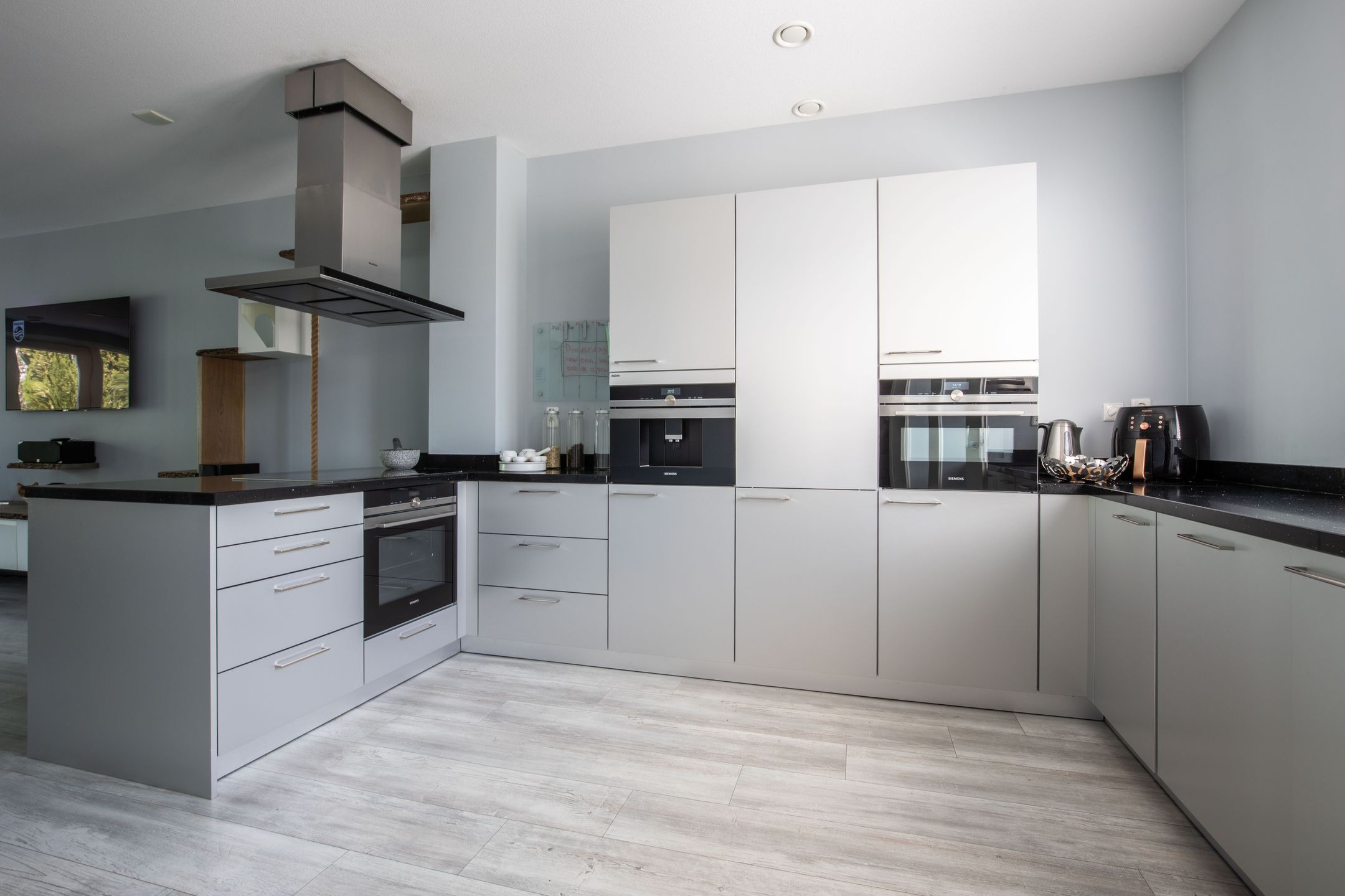 Photo 15 of Lisdoddestraat 32