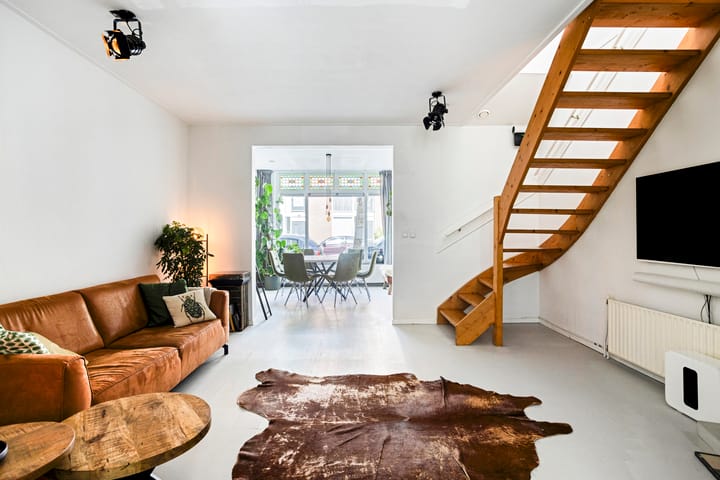 Foto 18 van Helper Westsingel 6