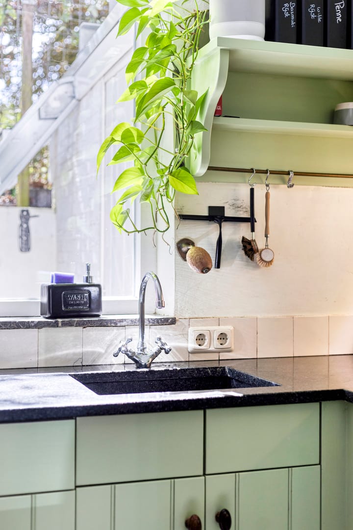 Foto 23 van Helper Westsingel 6