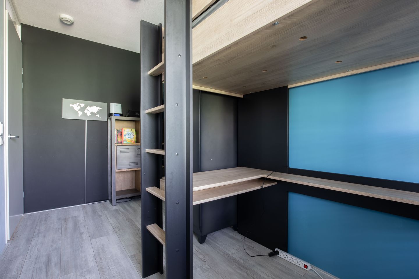 Photo 20 of Lisdoddestraat 32