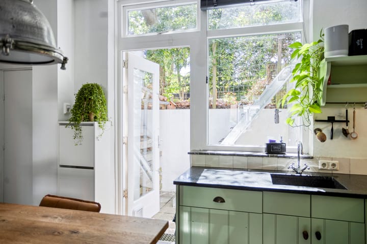 Foto 26 van Helper Westsingel 6