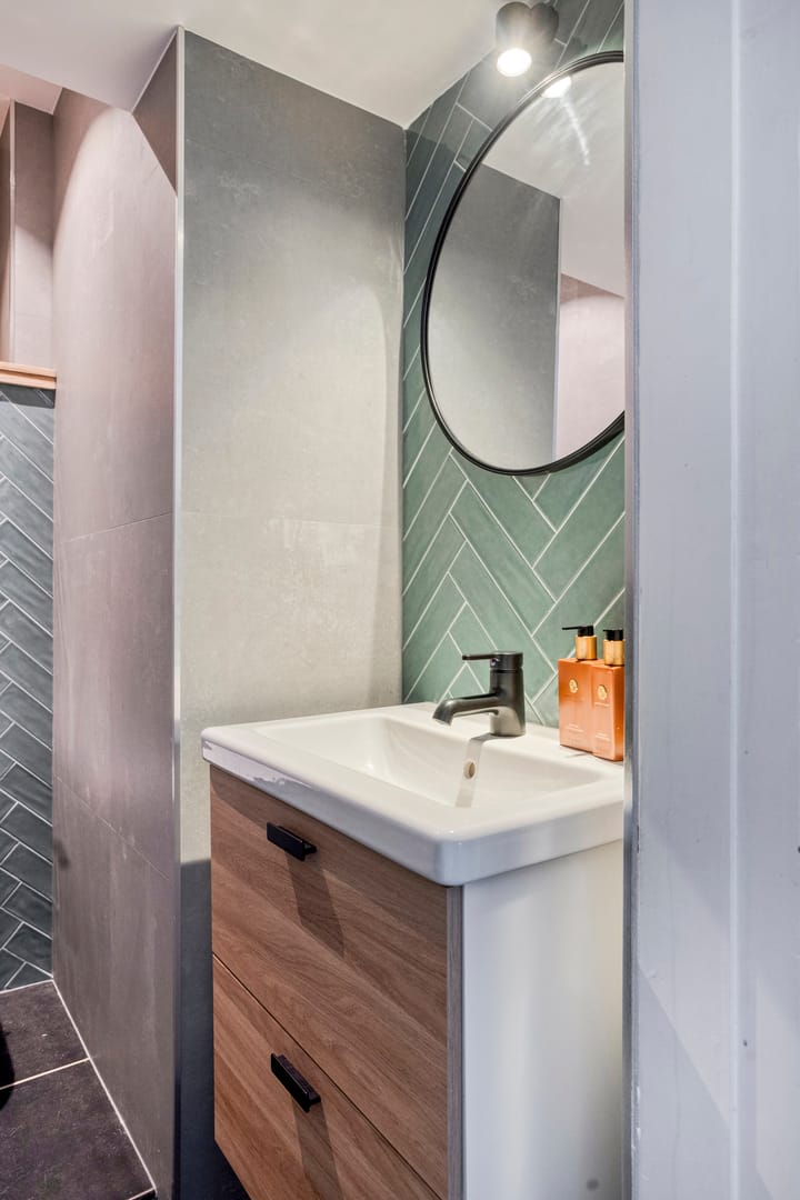 Foto 28 van Helper Westsingel 6