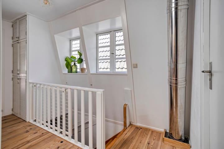 Foto 29 van Helper Westsingel 6