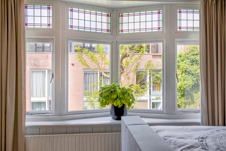 Foto 33 van Helper Westsingel 6