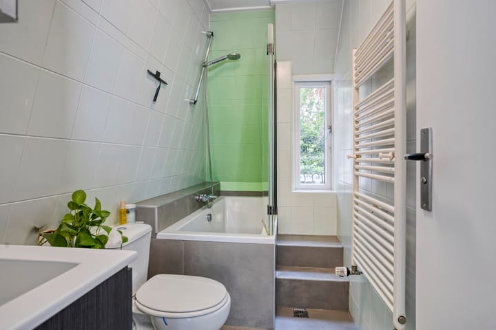 Foto 44 van Helper Westsingel 6