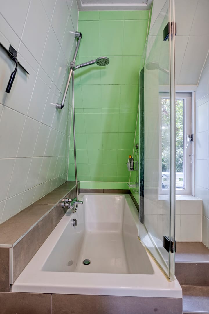 Foto 45 van Helper Westsingel 6