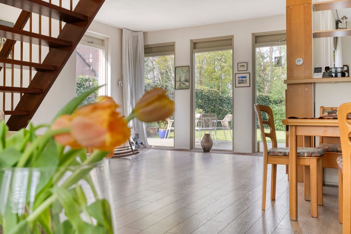 Foto 12 van Middenweg 139