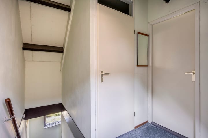 Foto 27 van Middenweg 139